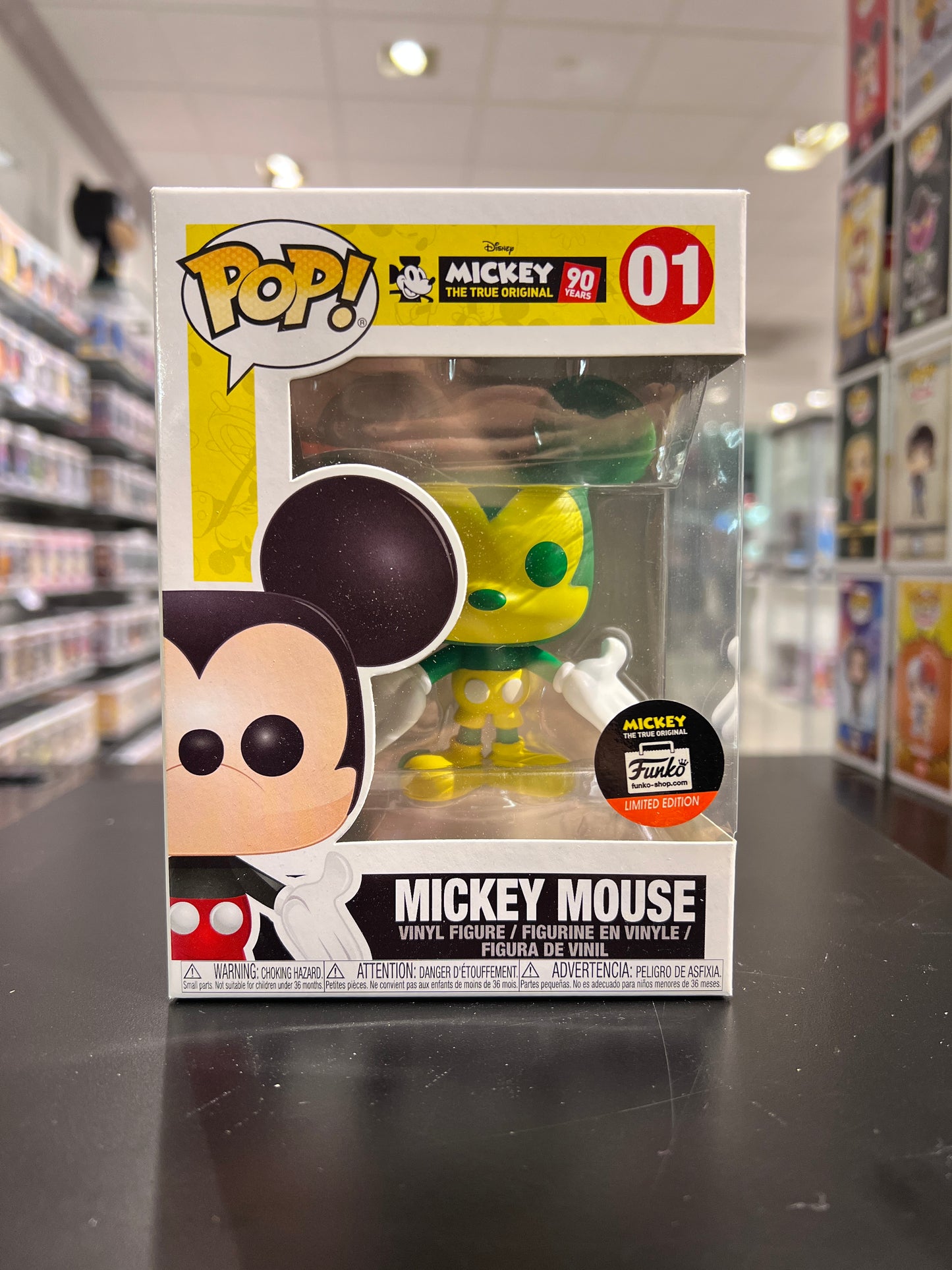 Funko Pop! Disney - Mickey Mouse (Funko Shop) Green/Yellow